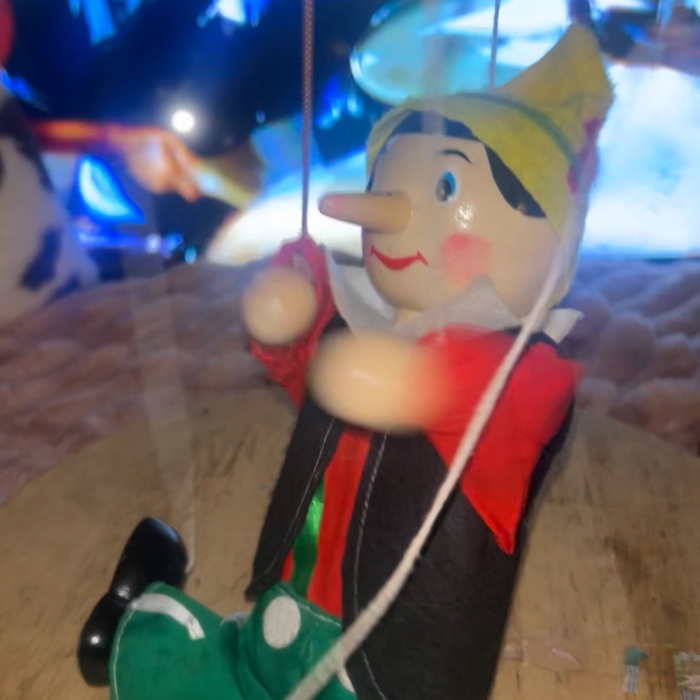 Like this to be notified when grandpa and gang is live 💨 - Picture 6 of 17